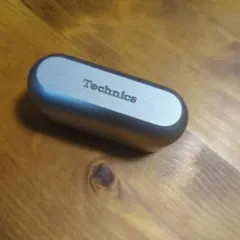 Technics　EAH-AZ60 充電ケースのみ　充電器　①