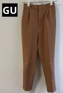 ジーユー　スラックス　パンツ　美脚シルエット　カジュアルパンツ