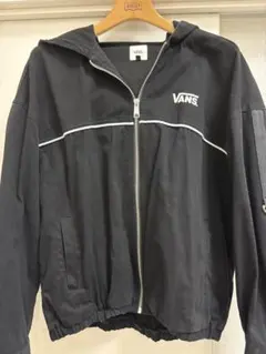 VANS ブルゾンパーカー