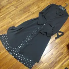 GUシャツ長袖ワンピx ドット柄スカートセット売り