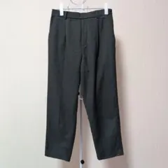 ユニクロ　EZYタックアンクルパンツレディース　グリーン　Mサイズ