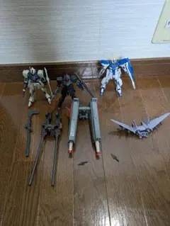 名*し様 ガンプラ 余剰ランナー パーツ ジャンク まとめ売り - メルカリ