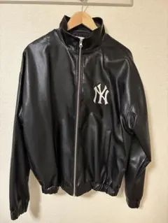 PUBLUX ニューヨーク・ヤンキース ブラックジャケットSサイズ
