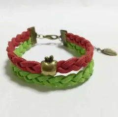 りんごブレスレット