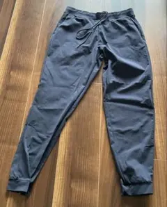 ウルトラストレッチアクティブアンクルパンツ　ネイビー