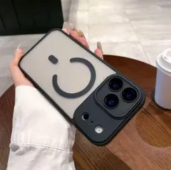 iPhone17Proケース　MagSafe レンズ保護　シンプルマットクリア黒