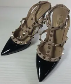 VALENTINO スタッズ付きハイヒール ブラック - メルカリ