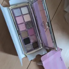 未使用　3CE 12色アイシャドウパレット ピンク系