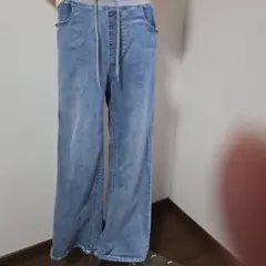パシオーネ　ウェストリブデニムのサムネイル