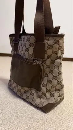 Item thumbnail for item 3bba900f-635a-48e3-8be7-12acb5c5f264