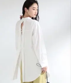 未使用 doux amour ドゥザムール バックリボンロングブラウス M〜L