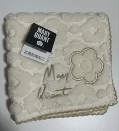 【新品タグ付き】MARY QUANT タオルハンカチ　ホワイトデイジーのサムネイル