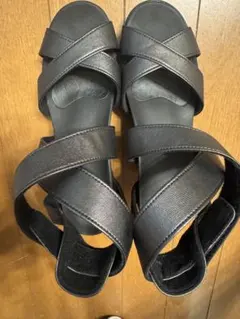 ブラックヒールサンダル クロスストラップ　リゲッタのサムネイル