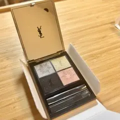 【新品・未使用・箱付き】YSL アイシャドウ910 2023年ホリデー限定
