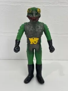 1970年代に発売されたトーキングキカイダーの完全復刻版です！45cmの