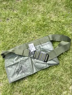 米軍放出未使用品 デッドストック 作業員用 腰袋 工具入れのサムネイル