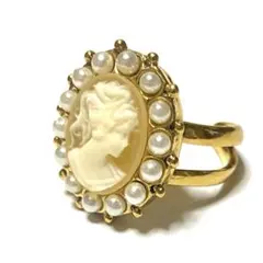 Item thumbnail for item ef4d3244-9cbc-48f9-a1ff-a63a89e067dc