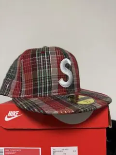 Supreme Metallic PlaidLogo New era 7 5/8