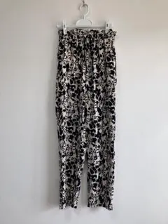 ジャーナルスタンダード　レリューム　バイカラーフラワーイージーパンツ　花柄