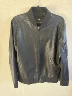 ブラックレザーボンバージャケット