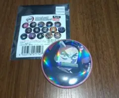 鬼滅の刃　トレーディングホログラム缶バッジ　竈門禰豆子