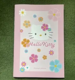 未使用　美品　Hello Kitty ELサイズ写真用ポケットアルバムのサムネイル