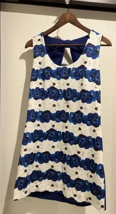 【美品】RINASCIMENTO 花柄ワンピース Mサイズ