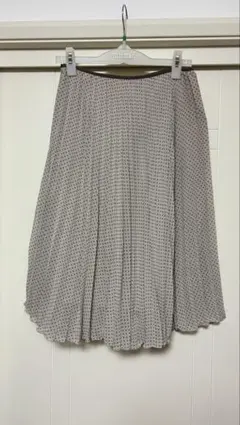 美品 プリーツスカート ひざ丈のサムネイル