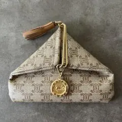 極美品 セリーヌ 馬車金具 トライアングルコインケース マカダム タッセル 極美品 セリーヌ 馬車金具 トライアングルコインケース マカダム