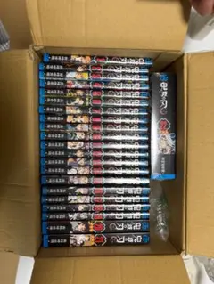鬼滅の刃 全23巻セット 特典付き　23巻のみラップありません。