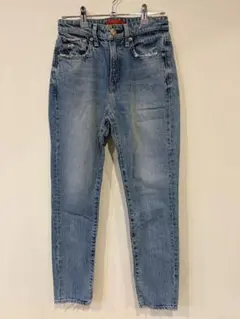 RED CARD ライトブルー スキニージーンズ　23インチ