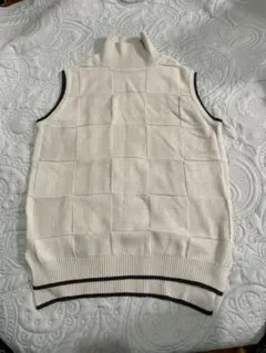 チェックパターン タートルネック ニットベスト