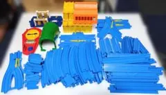 プラレール レール 計100本 + 複線レール + その他 まとめ売り