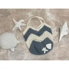 Item thumbnail for item 04a075c6-ee1c-41ba-86f6-c821e70c86b7