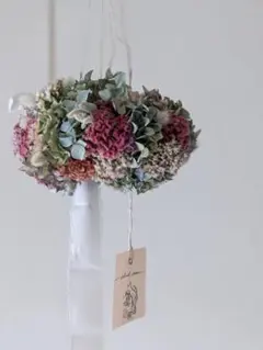 鶏頭と秋色紫陽花のフライングリース♡