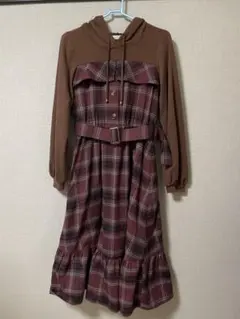 フード付きチェック柄ワンピース