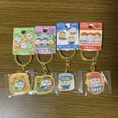 ちいかわ　ご当地キーホルダー　ハチワレ