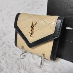 レア美品✨サンローラン◇RFIDレター型三つ折り財布　キルティングバイカラーのサムネイル