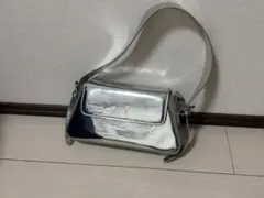 メタリックシルバーショルダーハンドバッグ