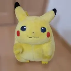 TOMY ピカチュウ　等身大　ぬいぐるみ　1/1 ポケモン　レア　初期　初代のサムネイル