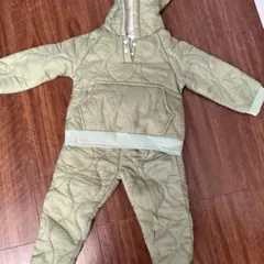 薄いグリーン キルティング 上下セット 100cm