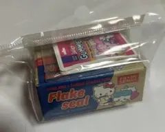 ちいかわ×サンリオキャラクターズ スーパーマーケットな箱付きフレークシール