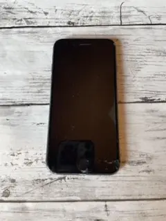 SIMフリー　iPhone8 64GB