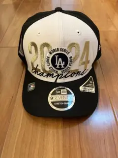 新品ドジャースワールドシリーズ優勝記念ロッカールーム キャップ