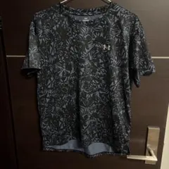 Under Armour 迷彩柄 Tシャツ Mサイズ