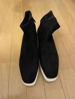 Jagged gentle bootsのサムネイル