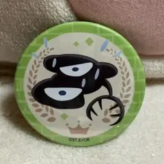 キャラクター缶バッジ 緑色 直径7cm