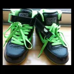 VANSハイカットスニーカー