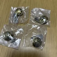 黒子のバスケ　ボタン　キーホルダー　修徳　海常seirin 桐皇　4個セット