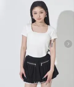 ANAP スクエアネックシンプルTシャツのサムネイル